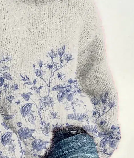 Pullover mit Pflanzenmuster und Stehkragen